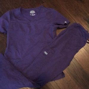 Cherokee workwear S/XS Tall purple scrub set